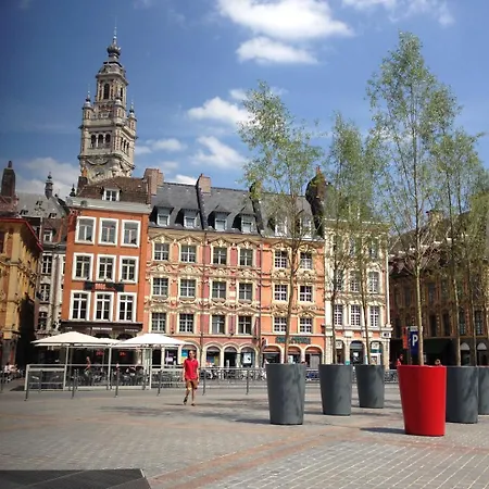 דירה Small In The Heart Of *