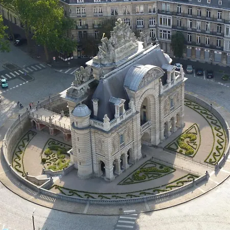 Small In The Heart Of *